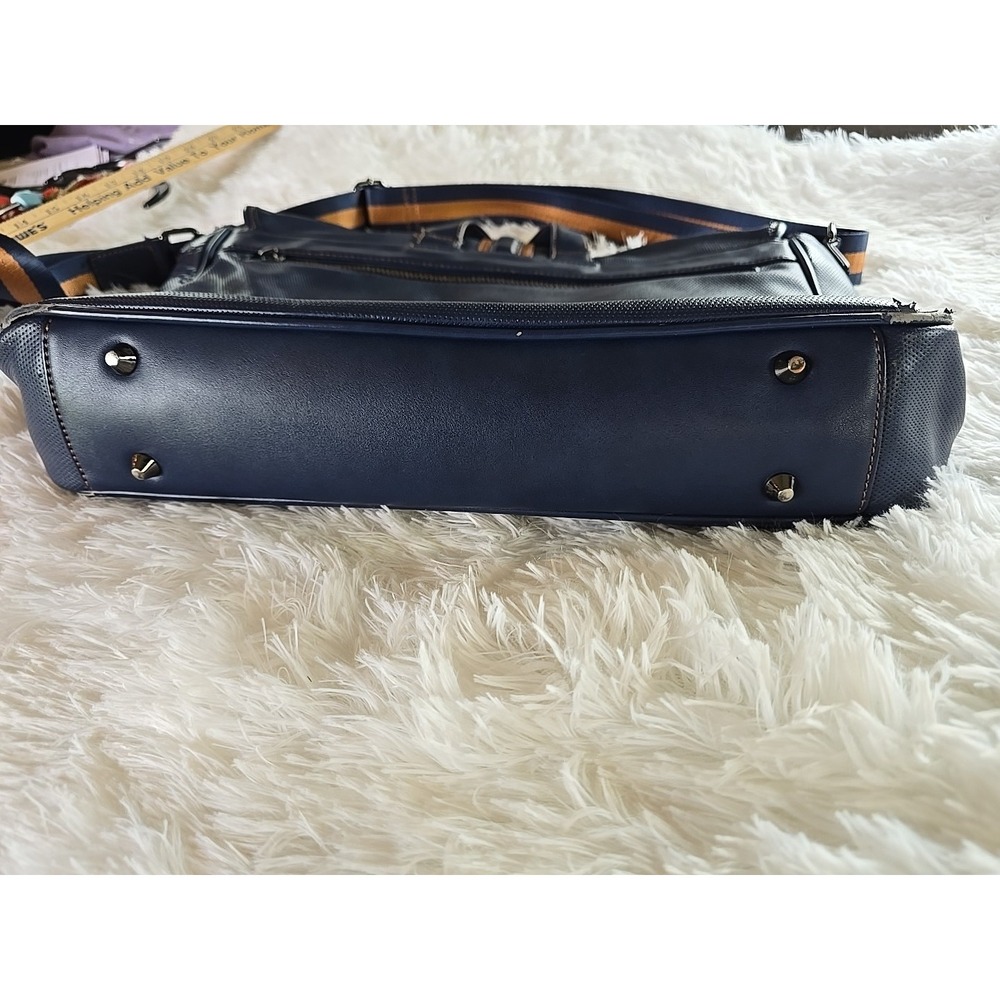 Robert Graham Blue-Tan 2-Striped Messenger Bag Used & Worn With Carry Strap $59 - Picture 10 of 16